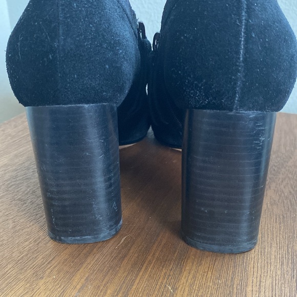 Clarks Narrative Black Suede Bootie Heel, Women’s size 8 - Picture 8 of 16